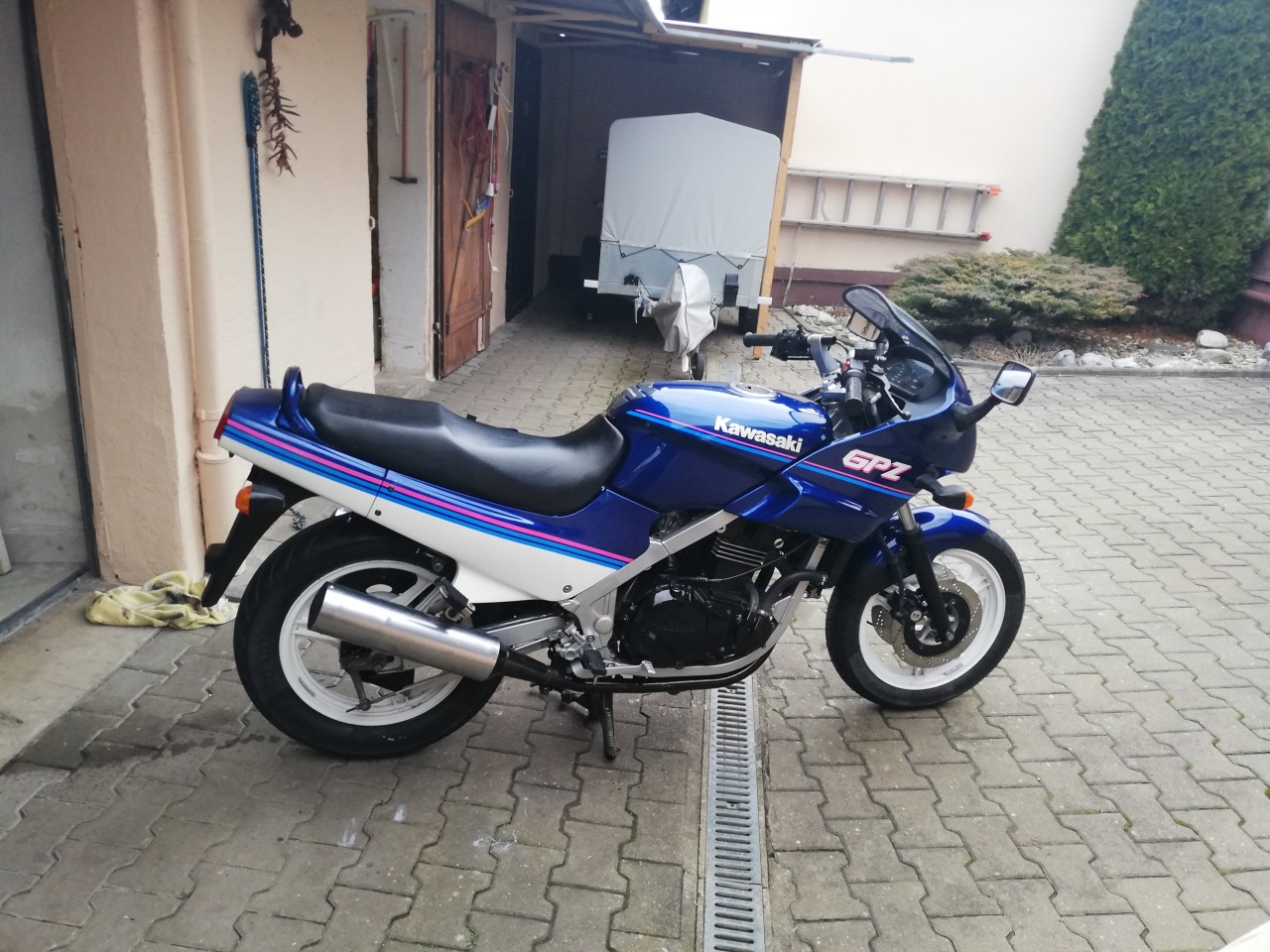 GPZ 500S EX A BJ 89